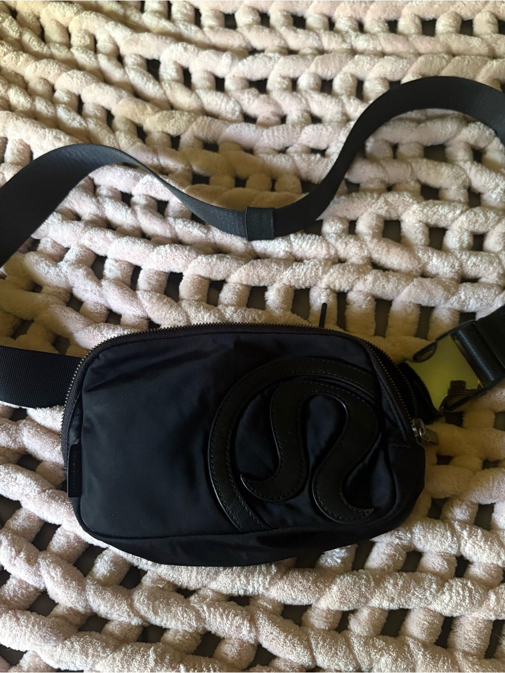 lululemon athletica Black Nylon Crossbody Belt Bag